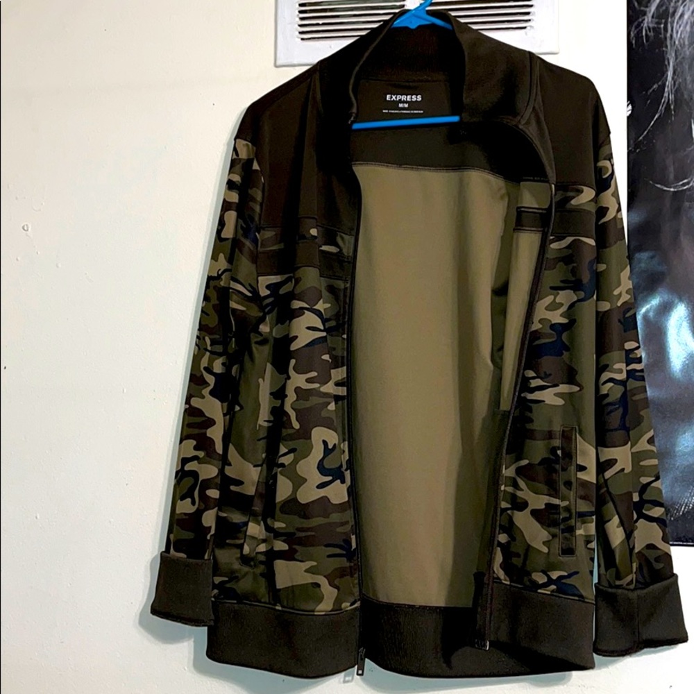 Men’s express camouflage zip up